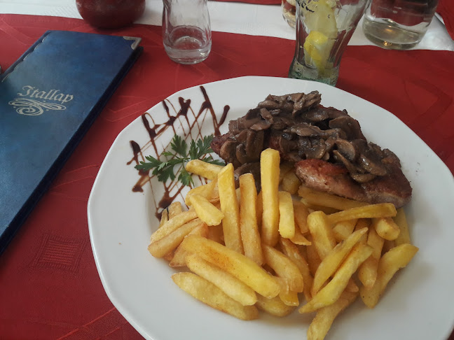 Győr, Fehérvári út 103, 9028