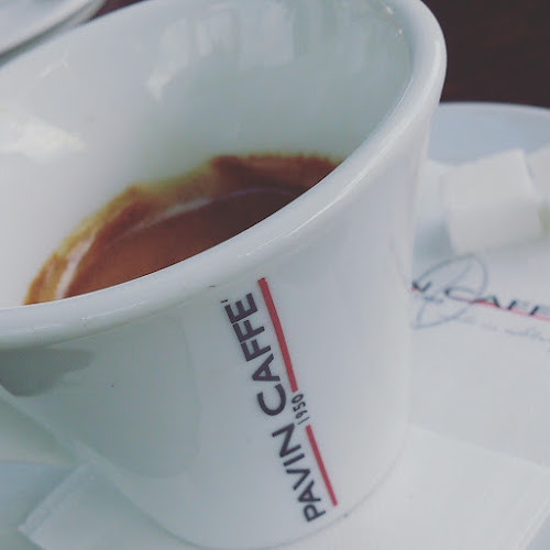 Comentarii opinii despre Medica Presszó