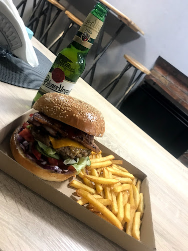 IKON ÉTELBÁR - Vendéglátás