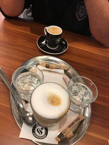 Comentarii opinii despre CoffeeShop Company Siófok