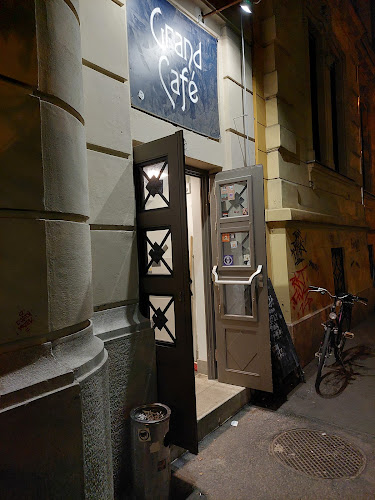 Comentarii opinii despre Grand Café