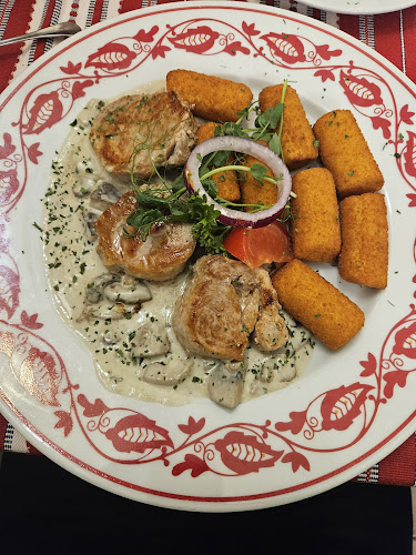 Dunagyöngye Halászcsárda - Vendéglátás