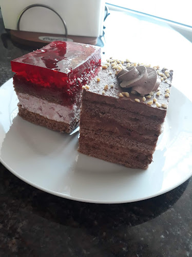 Török Cukrászda - Vendéglátás