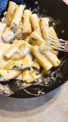 Opinii despre Pasta Bazár în Budapest - Vendéglátás