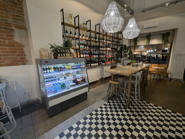 Pizza, Kávé, Világbéke - Miskolc