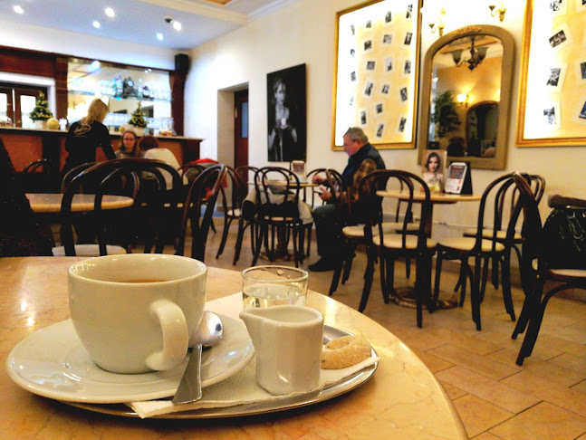 Bécsi Kávéház és Cukrászda Kft - Sütemények, torták.