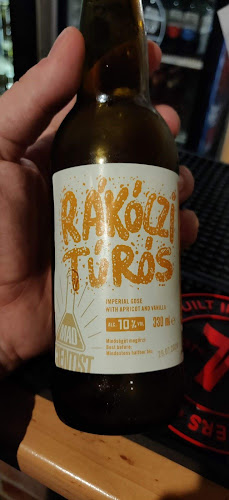 Opinii despre Beertok 2.0 Bar & Shop în Pécs - Vendéglátás