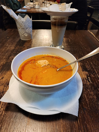 Comentarii opinii despre Kozmosz Vegán Étterem