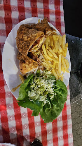 Opinii despre DESPERADO în Kiskunfélegyháza - Vendéglátás