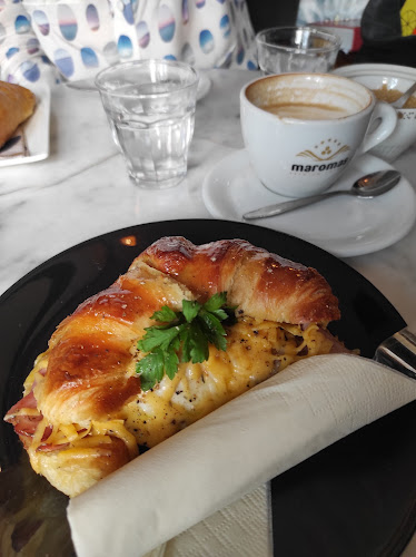 Opinii despre Rojt és Bojt Kávéskuckó în Budapest - Vendéglátás