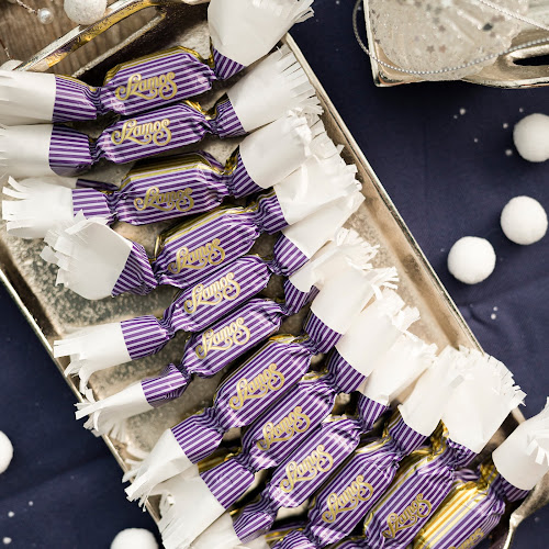 Központi Kávéház Szamos Cukrászda - Vendéglátás