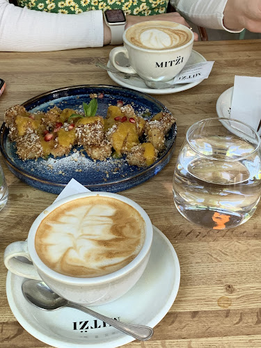 MITZI – Kávé, Konyha, Bár