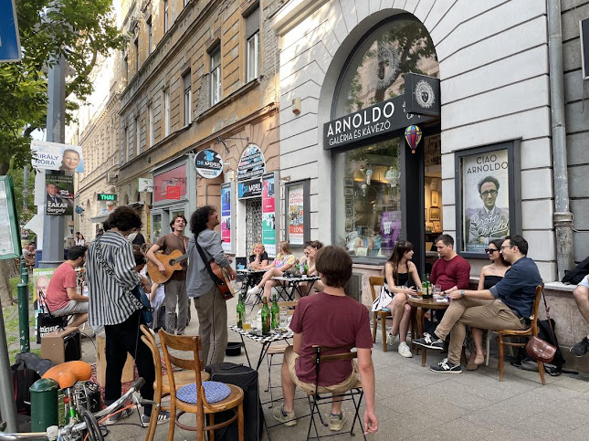 Gross Arnold galéria és kávézó - Vendéglátás