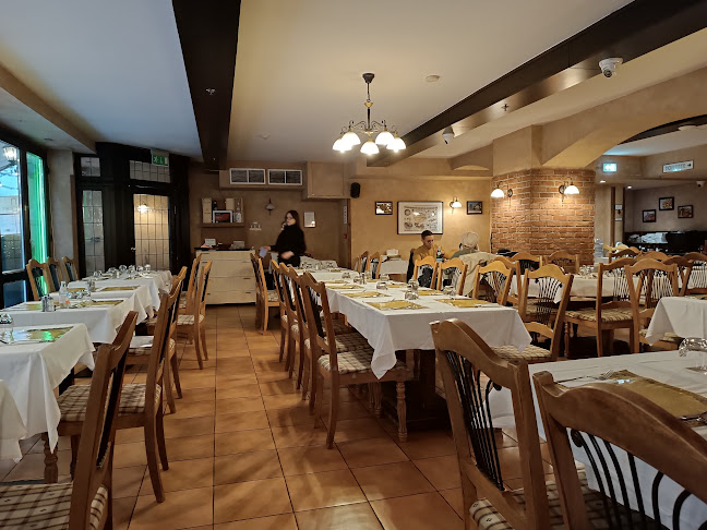 Budapest, Piarista u. 6, 1052