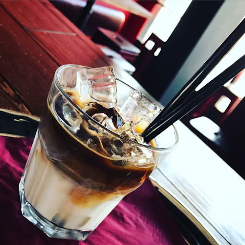 Brady Bar - Vendéglátás