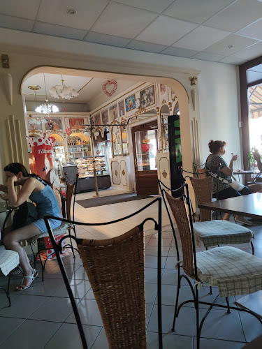 Comentarii opinii despre Harangvirág cukrászda