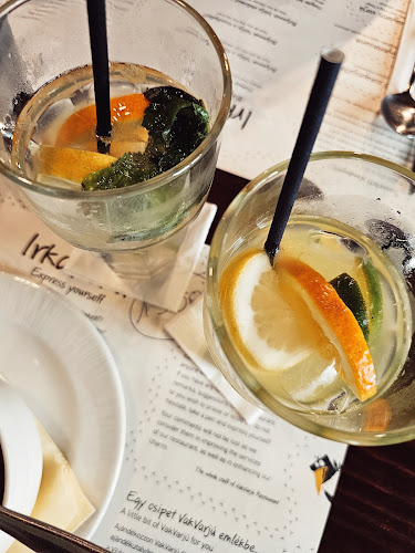 Budapest, Paulay Ede u. 7, 1061