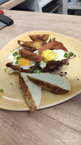 Opinii despre Café Lex în Szentendre - Vendéglátás