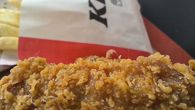 Opinii despre KFC M7 Auchan Budaörs în Budaörs - Vendéglátás