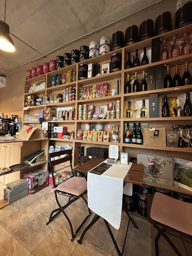Opinii despre ManueL Caffe - M. Kávé Import Kft. în Budapest - Vendéglátás