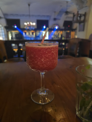 Opinii despre Havana Salsa Bar & Restaurant în Budapest - Vendéglátás