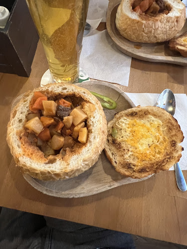 Opinii despre Kupak Bar & Bistro în Budapest - Vendéglátás