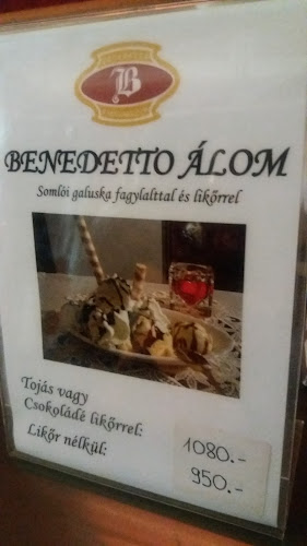 Benedettó Fagylaltozó, Kávézó