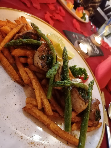 Esztergom, Batthyány Lajos u. 1, 2500