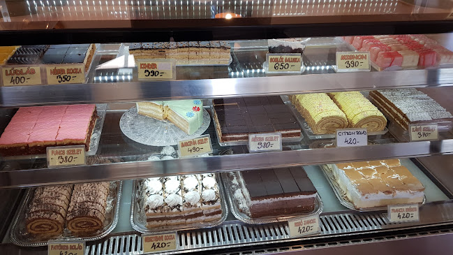 Comentarii opinii despre Répa Cukrászat