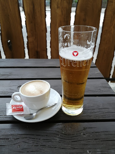 Bomber Pub Kecskemét - Vendéglátás