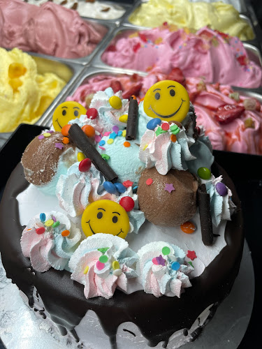 Harmos Fagyizó - Vendéglátás