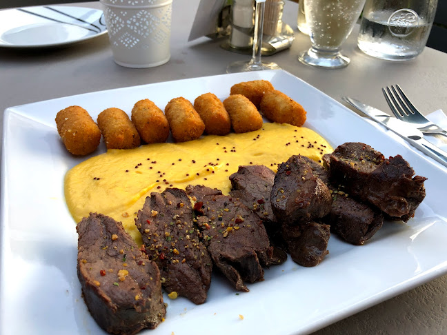 Mákvirág Borház-vendéglő