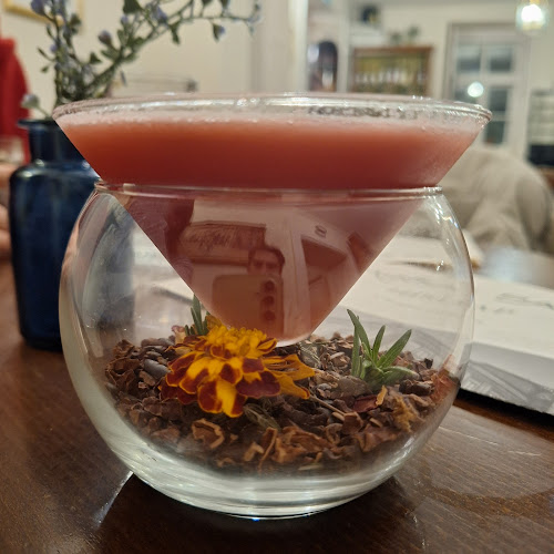 Pálinka Patika - Bár és Kávézó