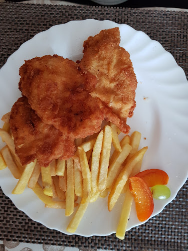 Rábaparti étterem és pizzéria - Vág