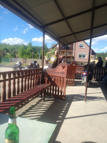 Túra söröző - Vendéglátás