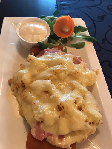 Comentarii opinii despre Santos Étterem és Panzió