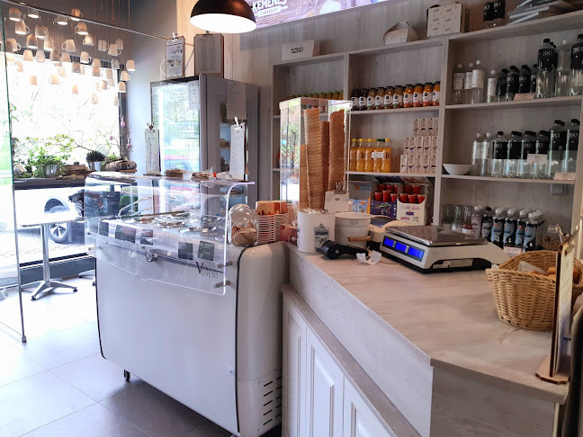 Kemenes Cukrászda és Pékség Madárhegy - Budapest