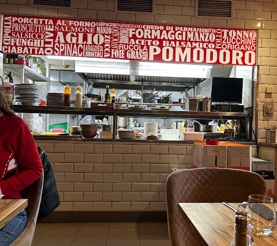 Budapest Deák Ferenc utca 7, Vörösmarty tér 2, 1051