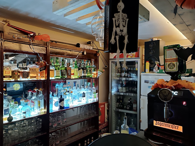 kÁoSz DrInK sTaTiOn - Vendéglátás