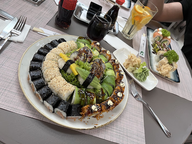 Comentarii opinii despre La-Guna Étterem & Mori Sushi