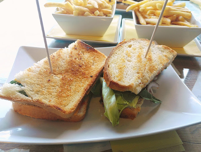 Comentarii opinii despre Johnny's Bistro Veszprém