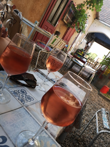 Opinii despre Monoszkóp Kultúrbisztró în Tata - Vendéglátás