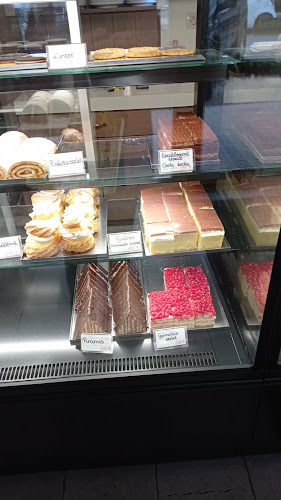 Opinii despre Sütibolt în Keszthely - Vendéglátás