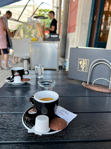 Központi Kávéház Szamos Cukrászda - Esztergom