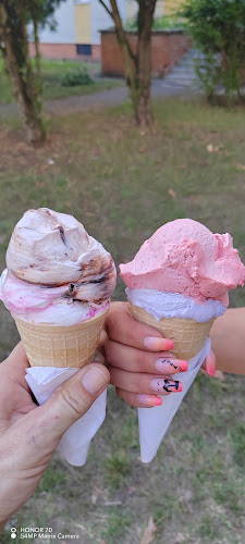 Opinii despre Körúti Kézműves Fagyizó és Pizzázó în Nyíregyháza - Vendéglátás
