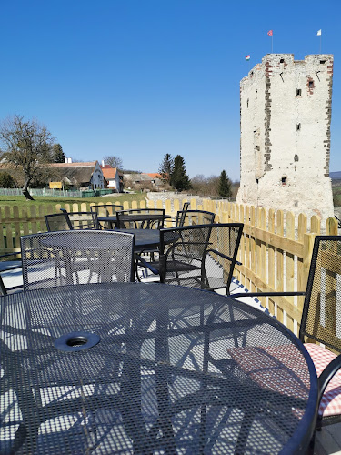 Mátyás Udvar Bisztró & Terasz