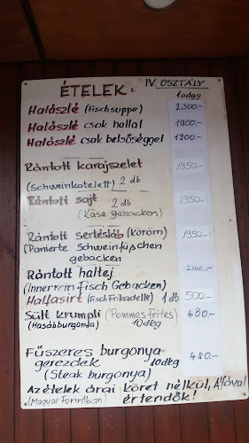 Comentarii opinii despre Halas Karcsi Büféje ( Best fish place at Balaton)