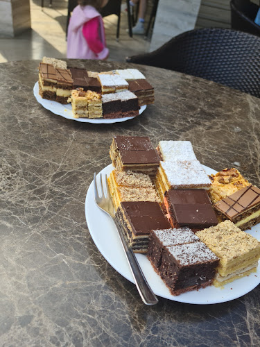 Opinii despre Tácsik Pékség-Cukrászda în Pilisvörösvár - Vendéglátás