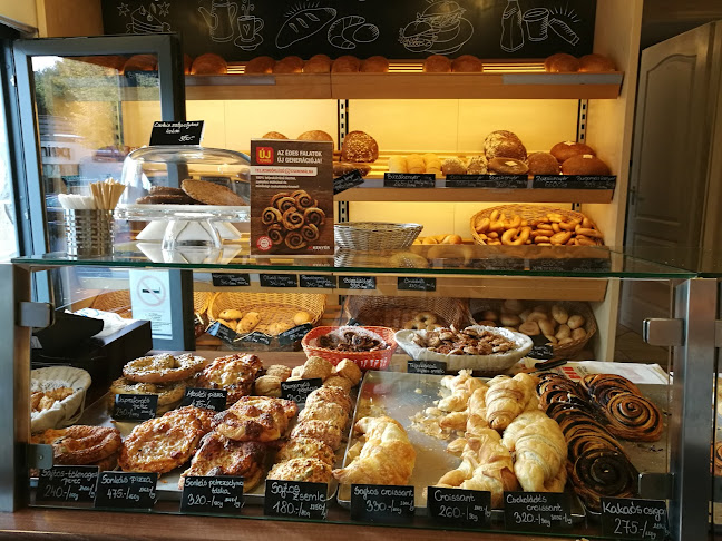 Budapest, Szépvölgyi út 63, 1037