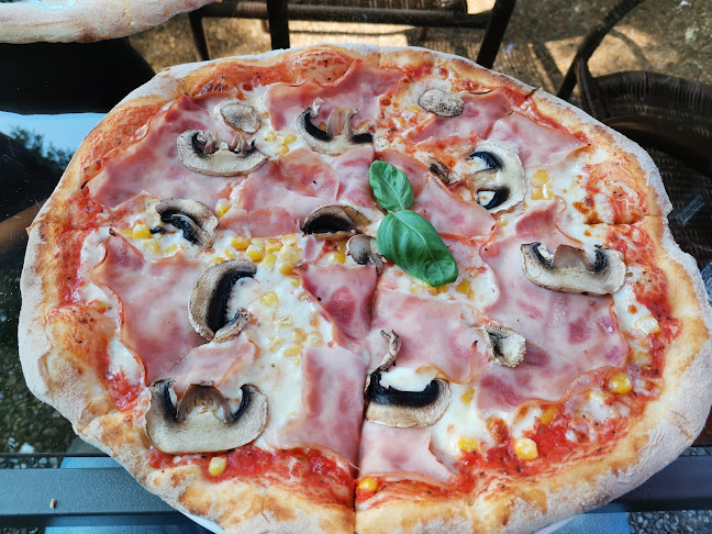 Mányi Cukrászda - Vendéglátás